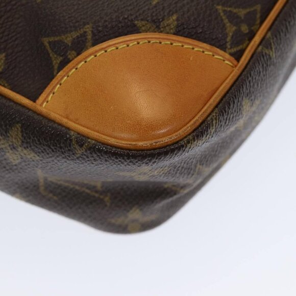 LOUIS VUITTON Monogram Compiegne 28 Clutch Bag - Picture 14 of 16